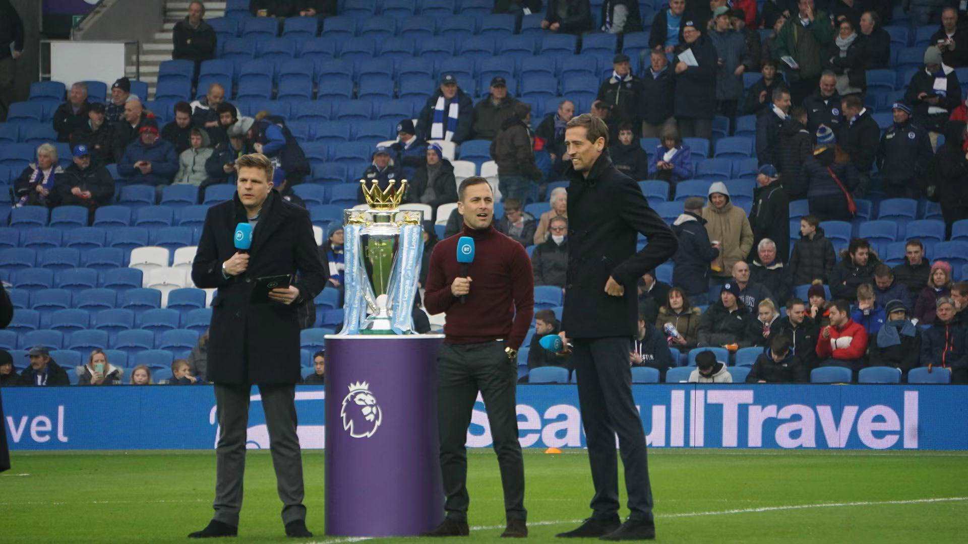 国内田径迷质疑潘展乐世界纪录含金量：与博尔特的9秒58差太远了.