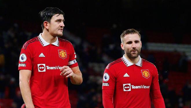 凯恩晒与孙兴慜昔日合照：我们共同度过那么多美好时光，祝一帆风顺.