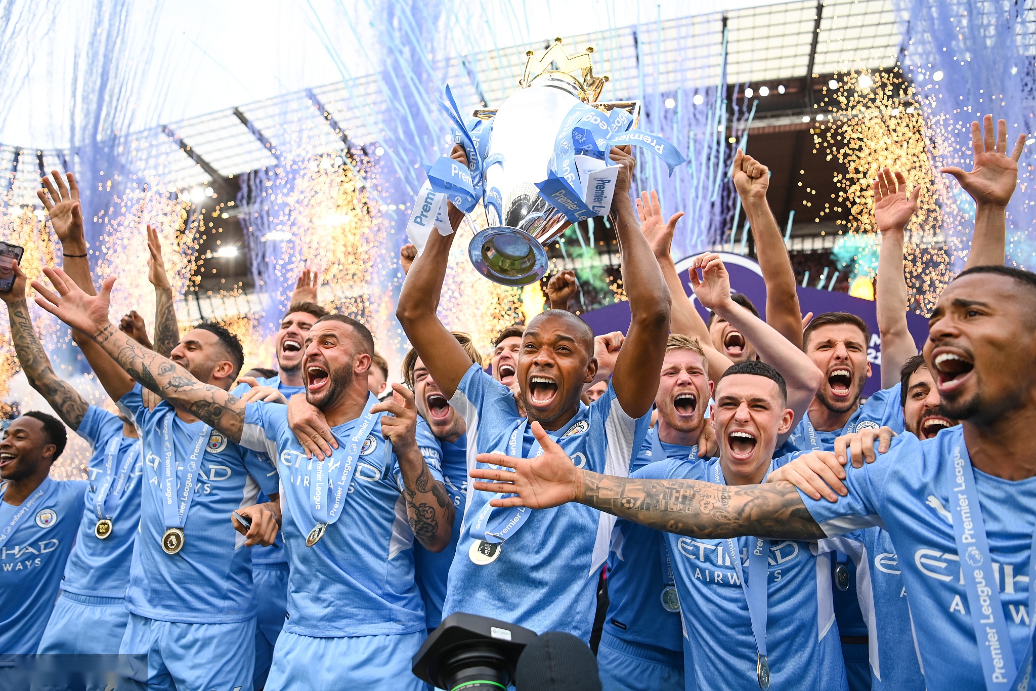 NBA史上最强的5届一阵：13年詹科杜炮佛排第三，第一3位历史前十.